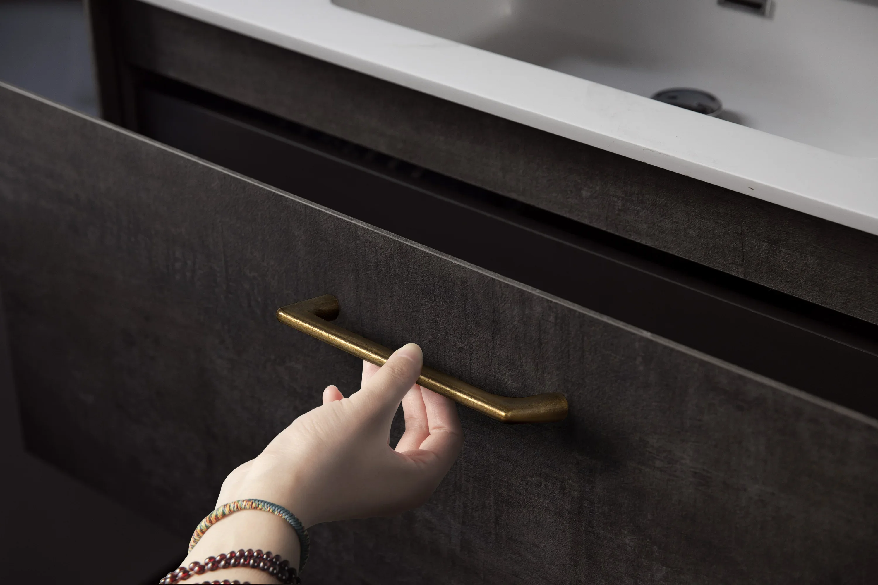Đồng Thau Giả Cổ Vòm Tủ Kéo Bu - đánh giá và giá Furniture Hardware Vintage